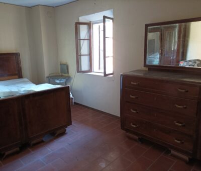Casa storica con cortile privato – San Michele dei Mucchietti